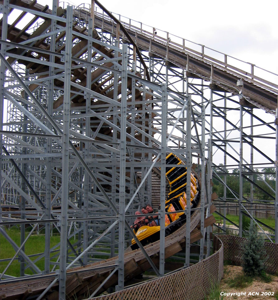 Busch Gardens Africa » Montu » montu-turn1.jpg