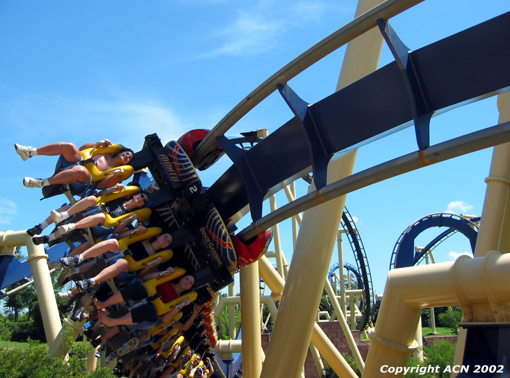 Busch Gardens Africa » Montu » montu-turn1.jpg